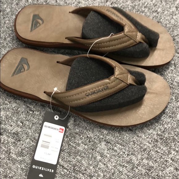 quiksilver leather flip flops